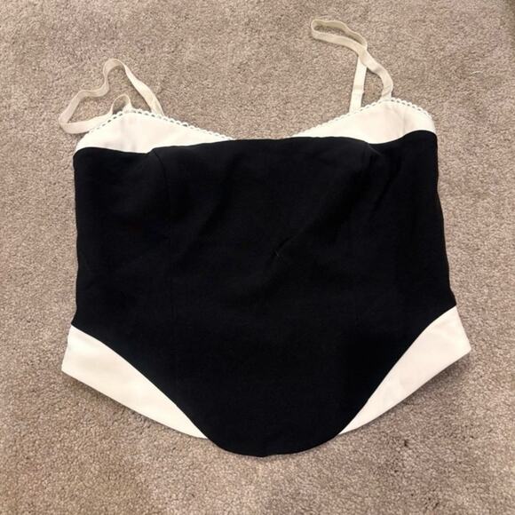 White fox top - Picture 2 of 4